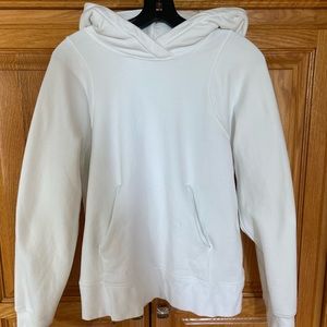 ****SOLD***Lululemon white scuba hoodie. Size 6.